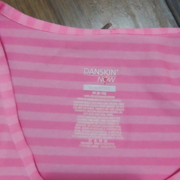 Danskin T Shirt - Picture 4 of 4